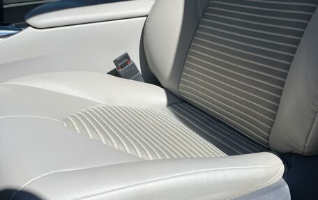 Toyota Camry, 2017 год, 2 370 000 рублей, 10 фотография