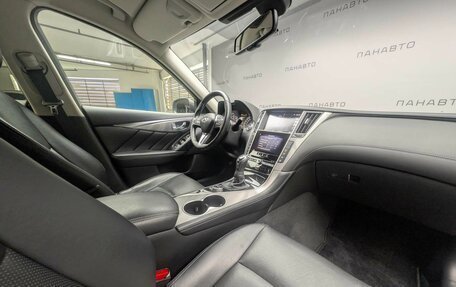 Infiniti Q50 I рестайлинг, 2017 год, 2 187 000 рублей, 12 фотография