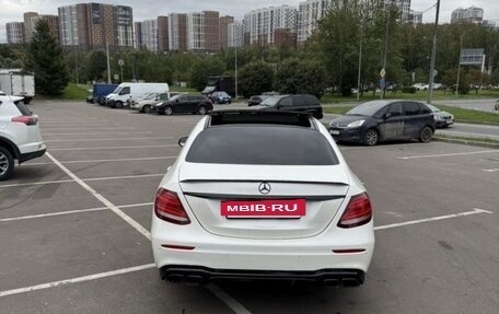Mercedes-Benz E-Класс, 2016 год, 3 450 000 рублей, 11 фотография