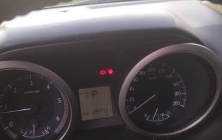 Toyota Land Cruiser Prado 150 рестайлинг 2, 2010 год, 2 000 050 рублей, 11 фотография