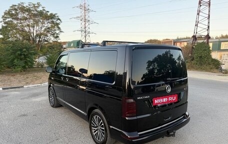 Volkswagen Multivan T6 рестайлинг, 2019 год, 5 800 000 рублей, 7 фотография