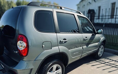 Chevrolet Niva I рестайлинг, 2016 год, 699 000 рублей, 21 фотография