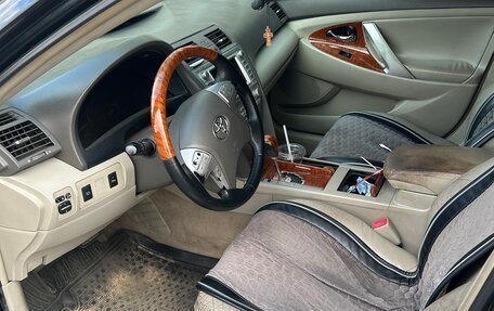 Toyota Camry, 2011 год, 760 000 рублей, 7 фотография