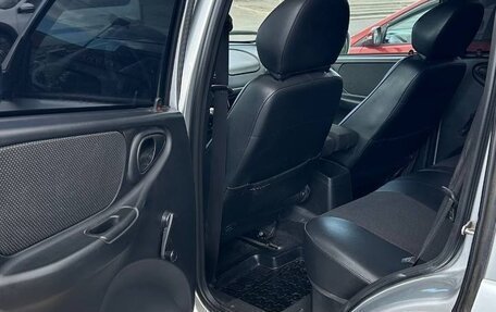 Chevrolet Niva I рестайлинг, 2011 год, 620 000 рублей, 9 фотография