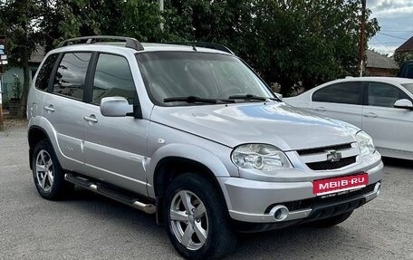Chevrolet Niva I рестайлинг, 2011 год, 620 000 рублей, 1 фотография