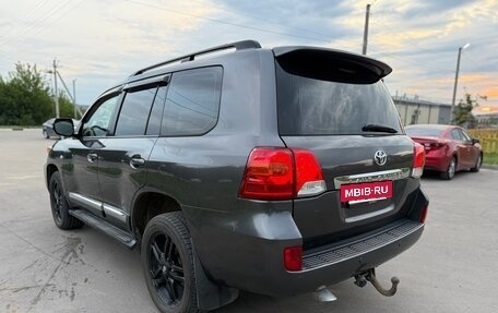 Toyota Land Cruiser 200, 2008 год, 2 950 000 рублей, 5 фотография