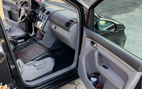 Volkswagen Touran III, 2008 год, 455 000 рублей, 11 фотография