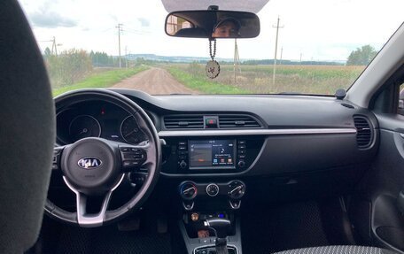 KIA Rio IV, 2020 год, 1 640 000 рублей, 8 фотография