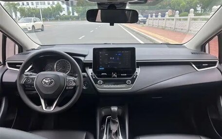 Toyota Corolla, 2022 год, 1 370 000 рублей, 7 фотография