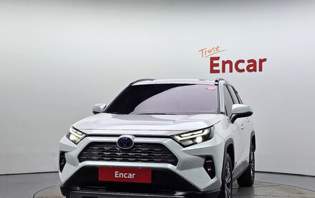 Toyota RAV4, 2023 год, 3 799 950 рублей, 3 фотография