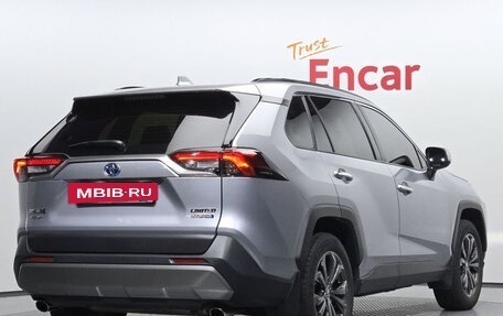 Toyota RAV4, 2023 год, 3 644 419 рублей, 2 фотография