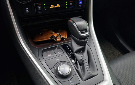 Toyota RAV4, 2023 год, 3 644 419 рублей, 16 фотография