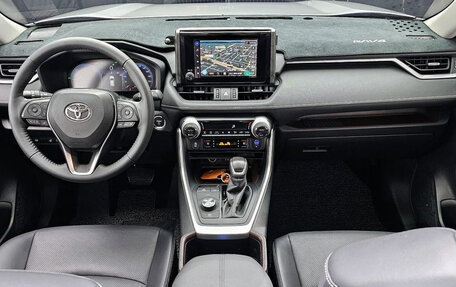 Toyota RAV4, 2023 год, 3 644 419 рублей, 18 фотография