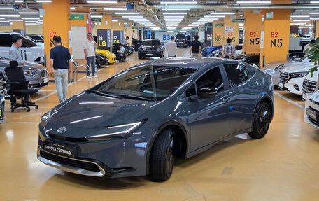 Toyota Prius IV XW50, 2023 год, 3 261 572 рублей, 1 фотография