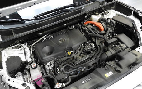 Toyota RAV4, 2023 год, 3 673 730 рублей, 18 фотография