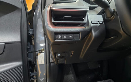 Toyota Prius IV XW50, 2023 год, 3 261 572 рублей, 16 фотография