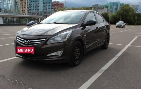 Hyundai Solaris II рестайлинг, 2015 год, 1 480 000 рублей, 1 фотография