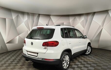 Volkswagen Tiguan I, 2016 год, 1 455 000 рублей, 2 фотография