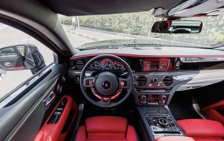 Rolls-Royce Ghost Series II рестайлинг, 2022 год, 38 000 000 рублей, 14 фотография