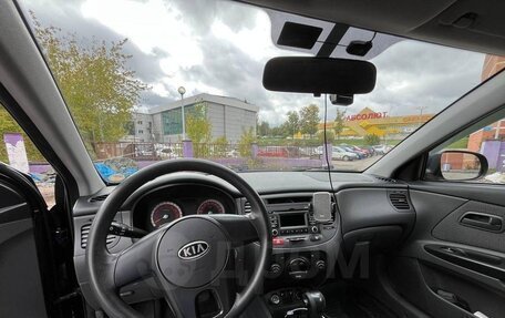 KIA Rio II, 2011 год, 650 000 рублей, 6 фотография