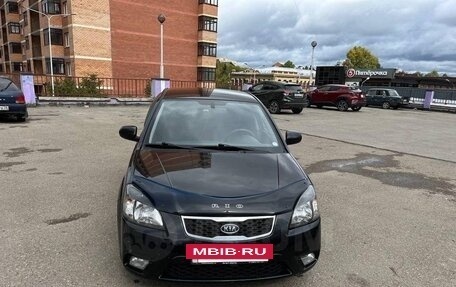 KIA Rio II, 2011 год, 650 000 рублей, 2 фотография