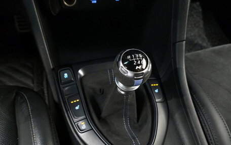 Hyundai Veloster II, 2022 год, 1 650 000 рублей, 9 фотография