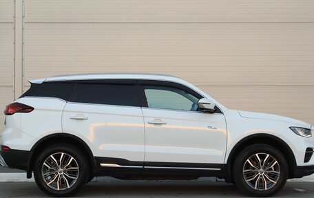 Geely Atlas, 2022 год, 1 777 000 рублей, 3 фотография
