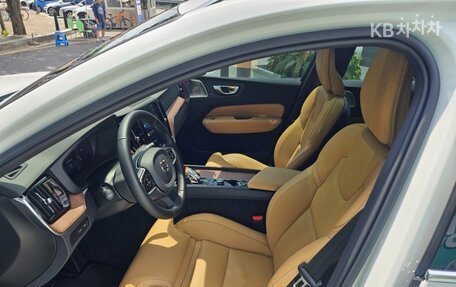 Volvo XC60 II, 2021 год, 2 400 013 рублей, 7 фотография