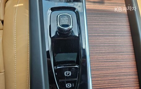 Volvo XC60 II, 2021 год, 2 400 013 рублей, 14 фотография