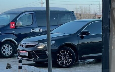 Toyota Camry, 2017 год, 2 300 000 рублей, 1 фотография