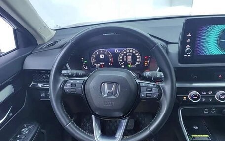 Honda CR-V, 2023 год, 2 730 000 рублей, 15 фотография