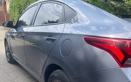 Hyundai Solaris II рестайлинг, 2018 год, 1 360 000 рублей, 7 фотография