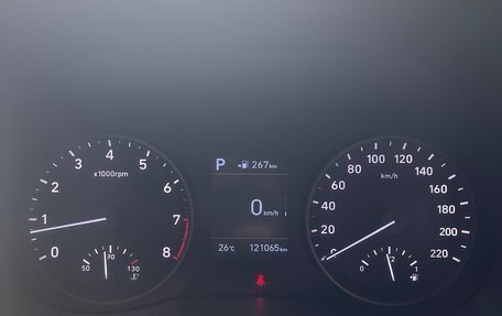 Hyundai Solaris II рестайлинг, 2018 год, 1 360 000 рублей, 9 фотография