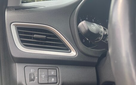 Hyundai Solaris II рестайлинг, 2018 год, 1 360 000 рублей, 13 фотография