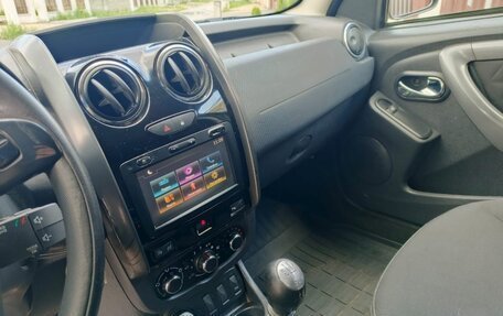 Renault Duster I рестайлинг, 2017 год, 950 000 рублей, 10 фотография