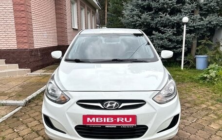 Hyundai Solaris II рестайлинг, 2013 год, 830 000 рублей, 8 фотография