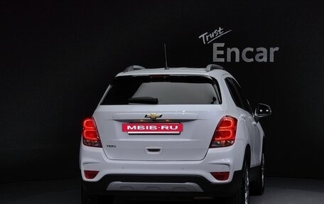 Chevrolet Trax, 2022 год, 1 365 000 рублей, 4 фотография