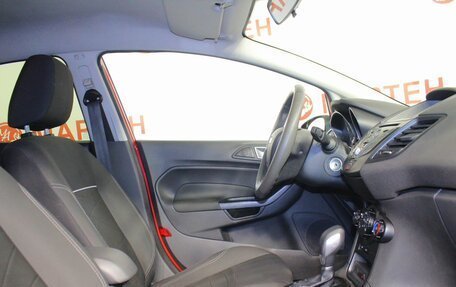 Ford Fiesta, 2016 год, 850 000 рублей, 10 фотография
