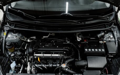 Hyundai Solaris II рестайлинг, 2013 год, 700 000 рублей, 23 фотография