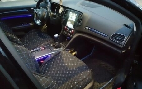 Renault Megane IV, 2017 год, 1 450 000 рублей, 10 фотография