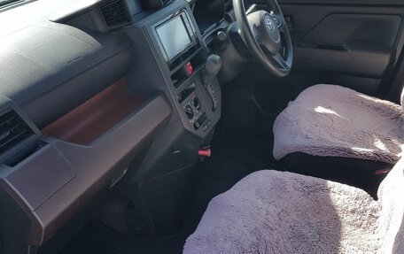 Toyota Roomy I, 2019 год, 1 150 000 рублей, 8 фотография