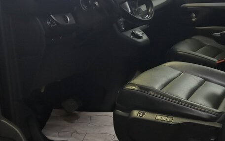 Peugeot Traveller I, 2019 год, 3 250 000 рублей, 3 фотография
