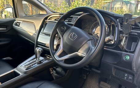 Honda Shuttle II, 2015 год, 1 250 000 рублей, 5 фотография