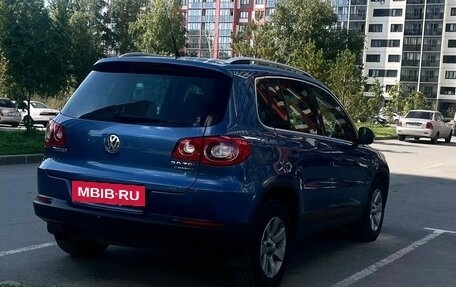 Volkswagen Tiguan I, 2010 год, 1 180 000 рублей, 2 фотография