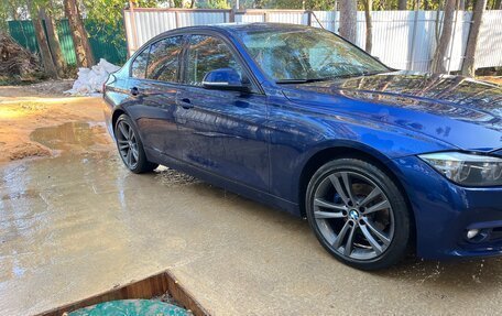BMW 3 серия, 2017 год, 2 200 000 рублей, 2 фотография