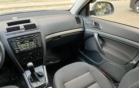 Skoda Octavia, 2010 год, 680 000 рублей, 9 фотография