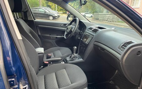 Skoda Octavia, 2010 год, 680 000 рублей, 7 фотография