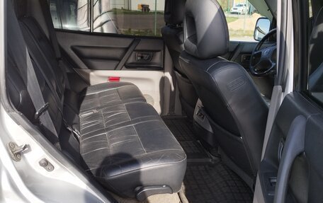 Mitsubishi Pajero III рестайлинг, 2000 год, 1 100 000 рублей, 9 фотография