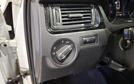 Skoda Rapid I, 2015 год, 850 000 рублей, 33 фотография