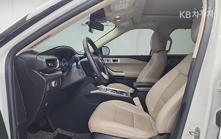 Ford Explorer VI, 2022 год, 2 780 000 рублей, 11 фотография